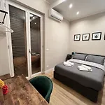 Florio House Bed and Breakfast Παλέρμο