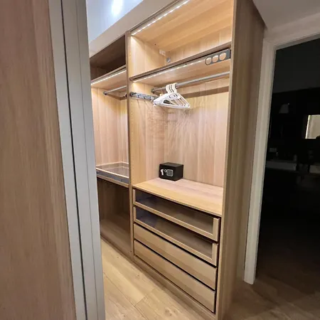 Florio House Bed & Breakfast